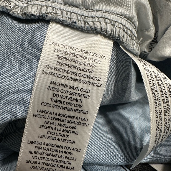 NWOT Calvin Klein High Rise Skinny Jeans - Picture 4 of 6